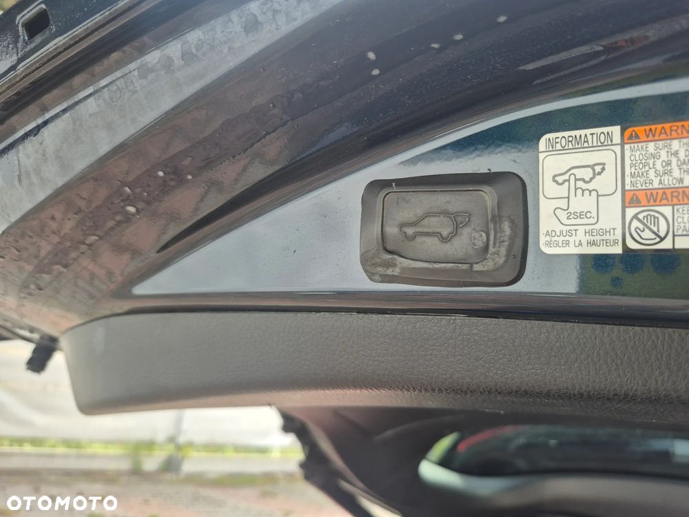 Toyota RAV4 - 19