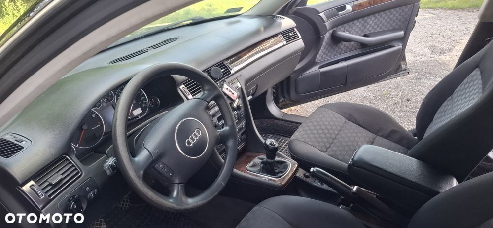 Audi A6 Limousine - 8