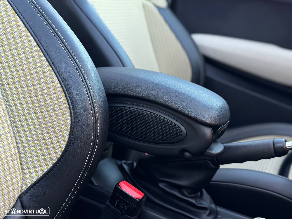 MINI Cabrio Cooper Sport Edition Auto - 22