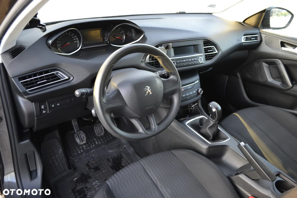 Peugeot 308 1.2 PureTech Access S&S - 19