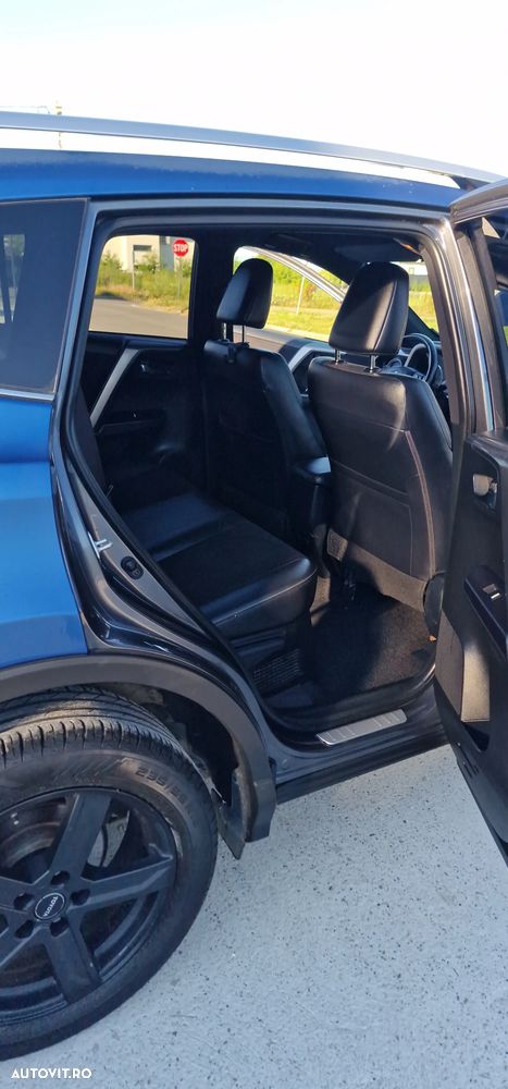 Toyota RAV4 2.5 VVT-i 4x4 Executive - 14