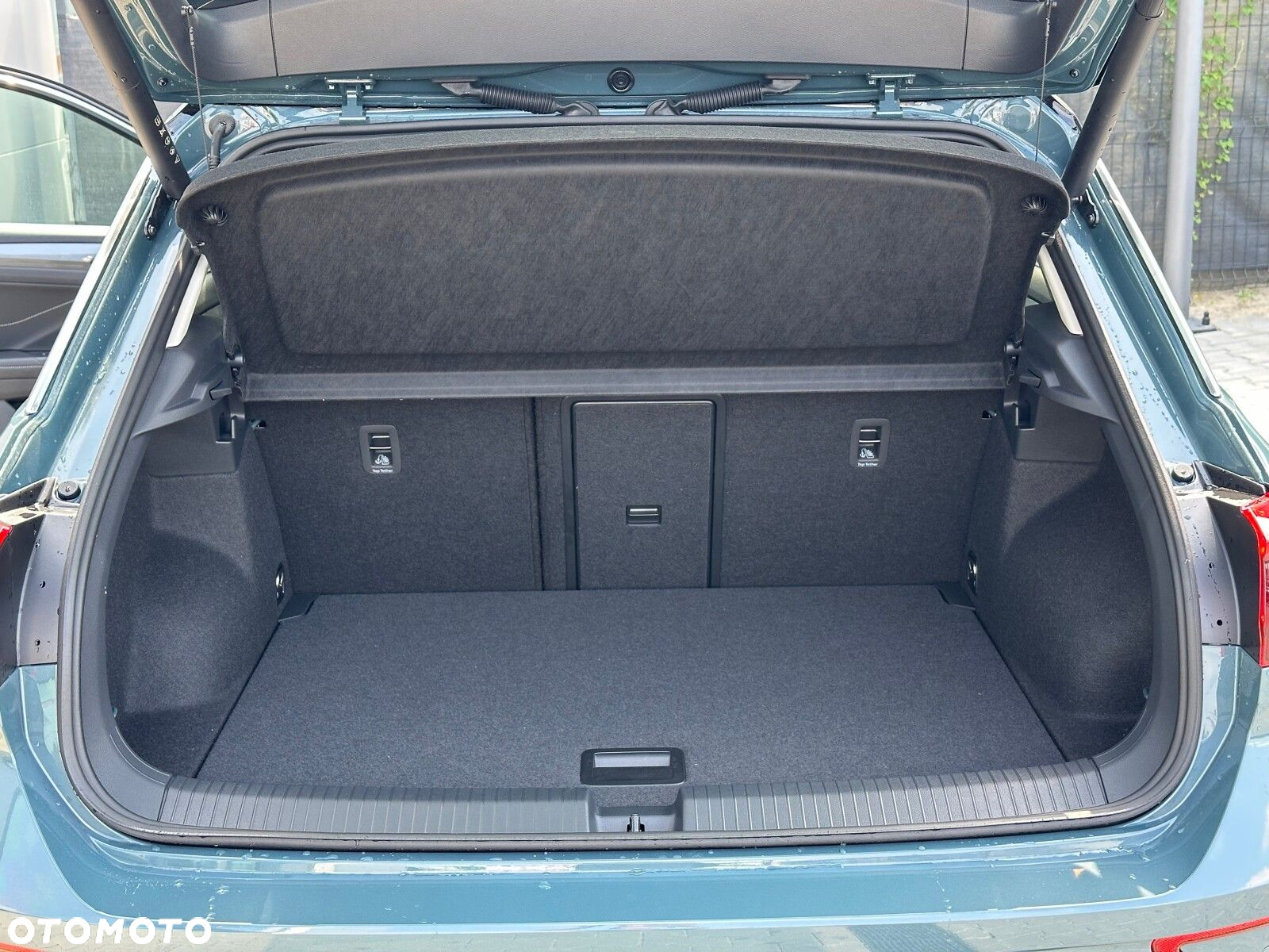 Volkswagen T-Roc - 11