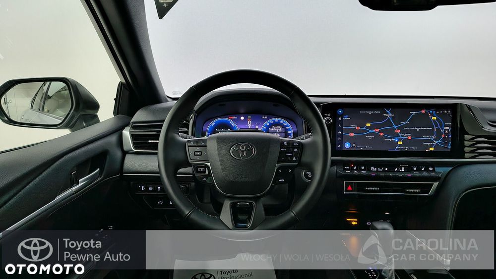 Toyota Camry - 4