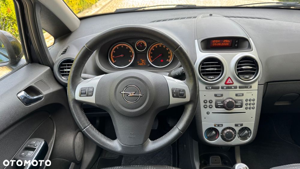 Opel Corsa - 32