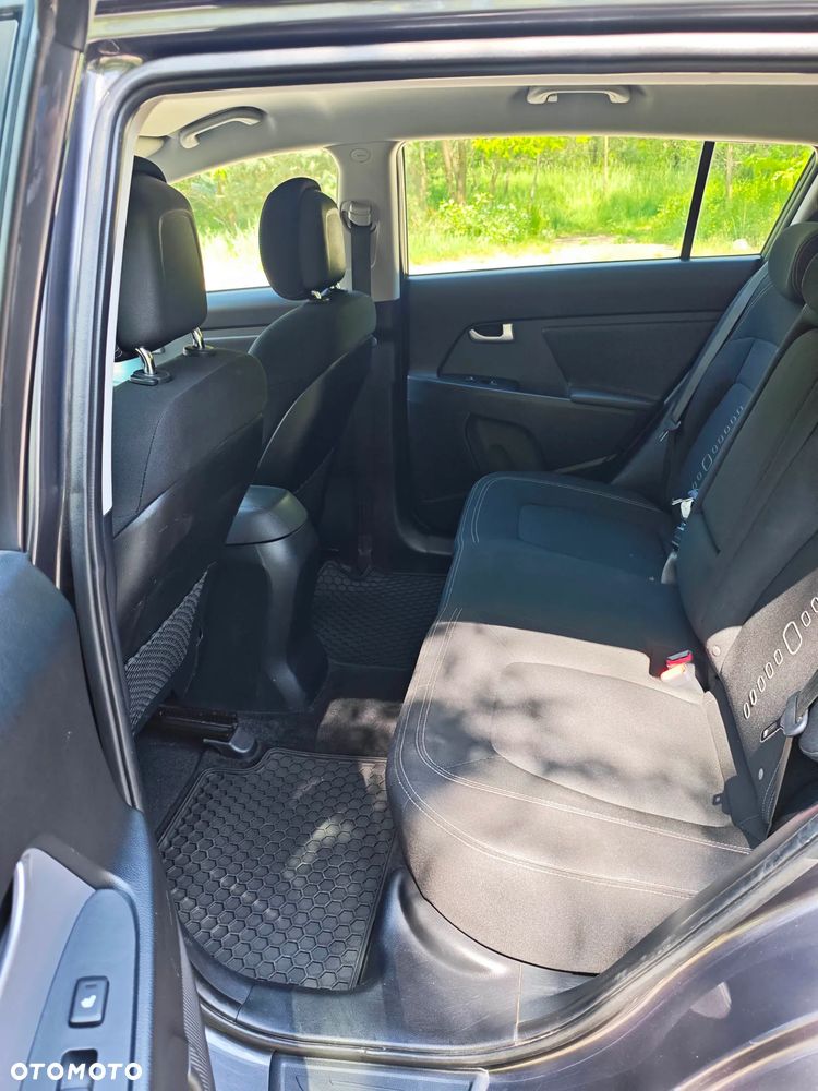 Kia Sportage 1.7 CRDI 2WD Vision - 29