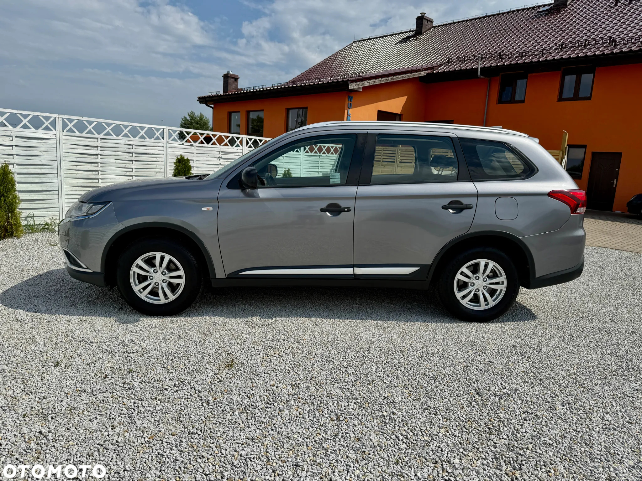 Mitsubishi Outlander 2.0 City Style 2WD - 36