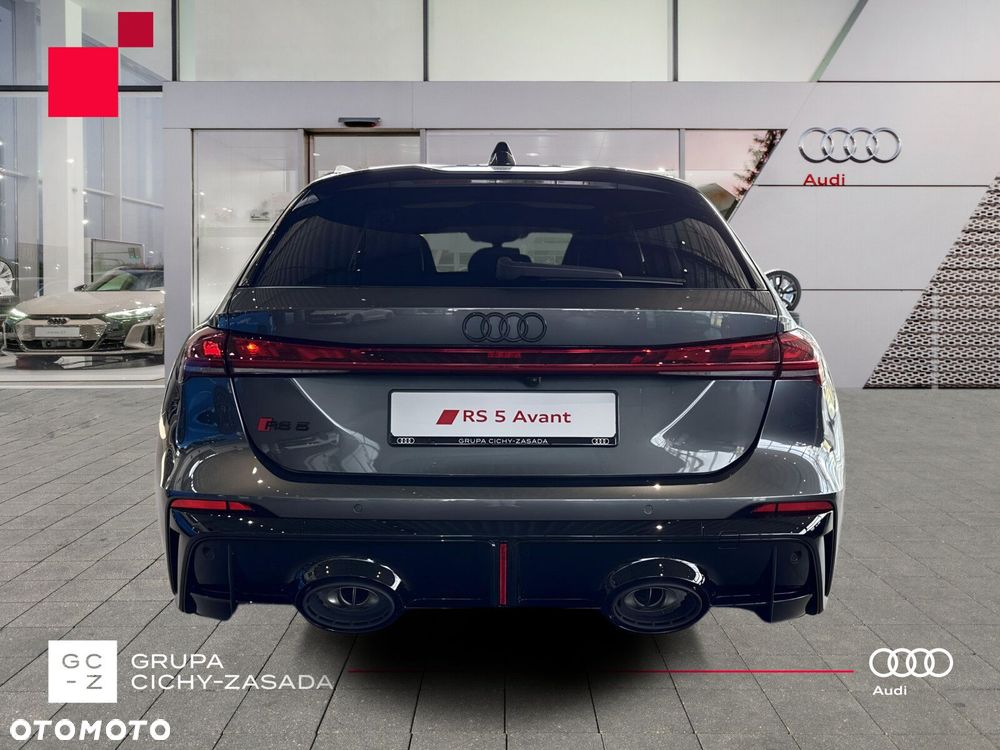 Audi RS5 Avant - 5