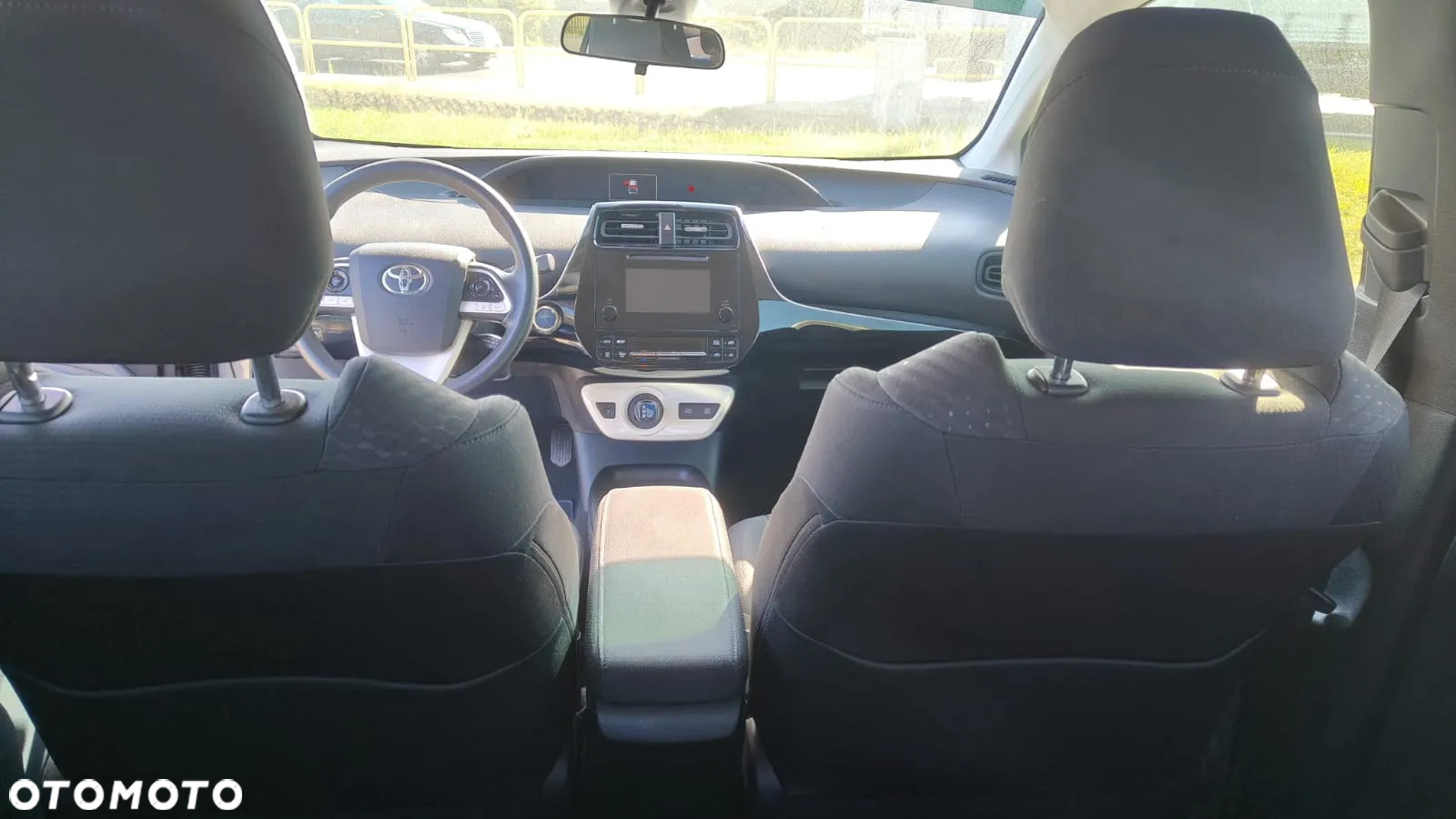 Toyota Prius - 16
