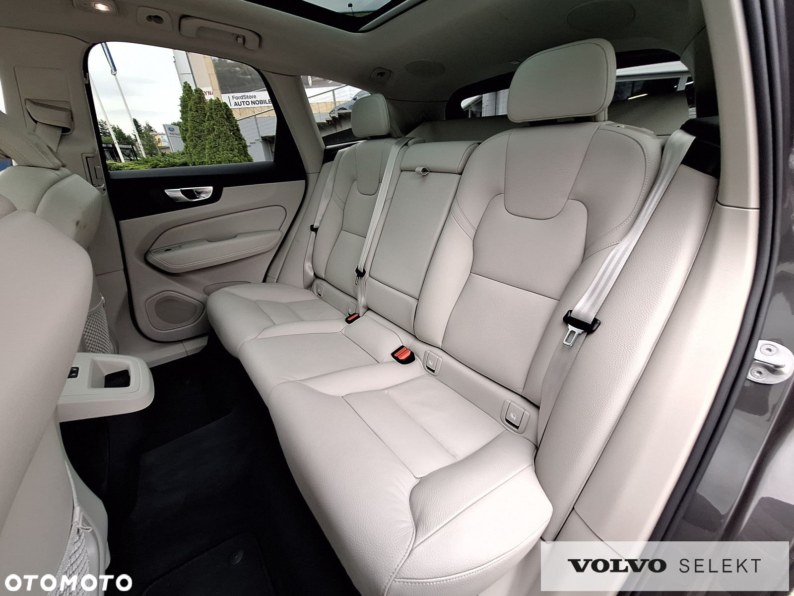 Volvo XC 60 - 12