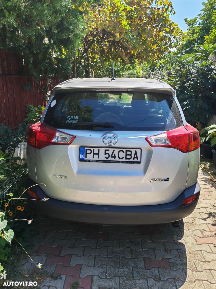 Toyota RAV4 2.0 D-4D 2WD Comfort - 5