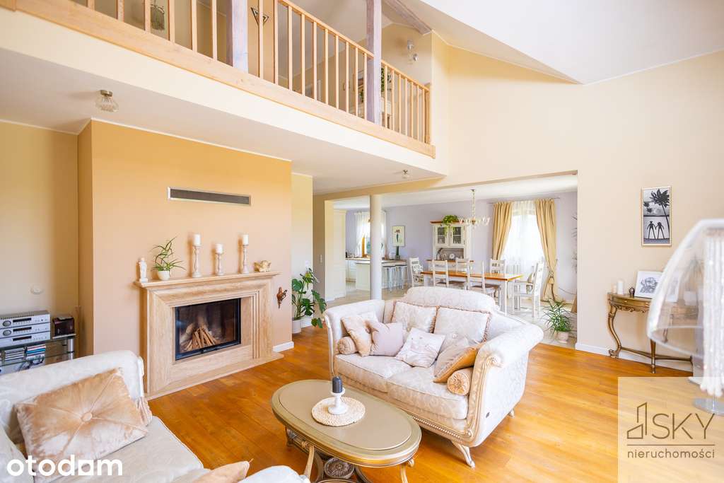 House - View 2