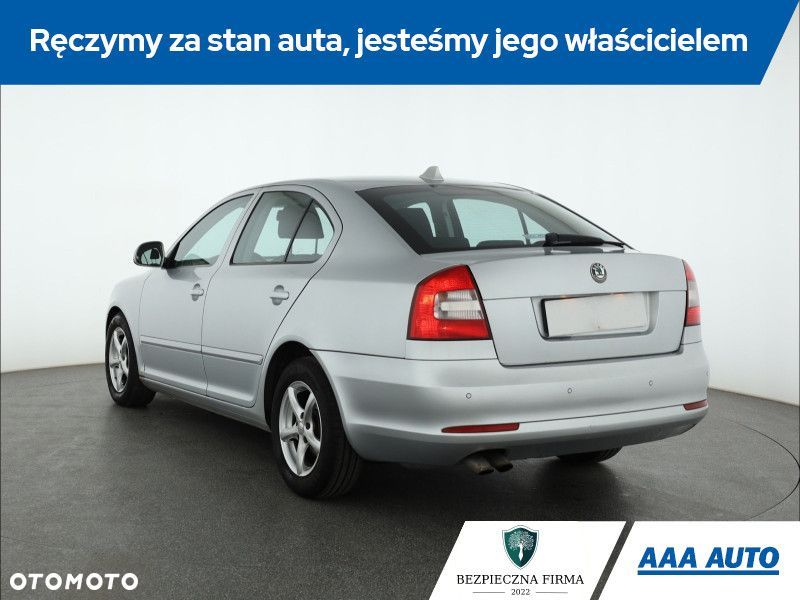 Skoda Octavia - 5