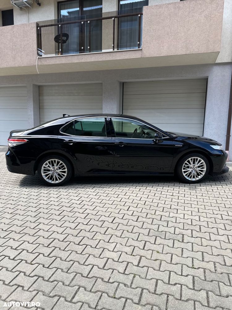 Toyota Camry 2.5 Dynamic - 8