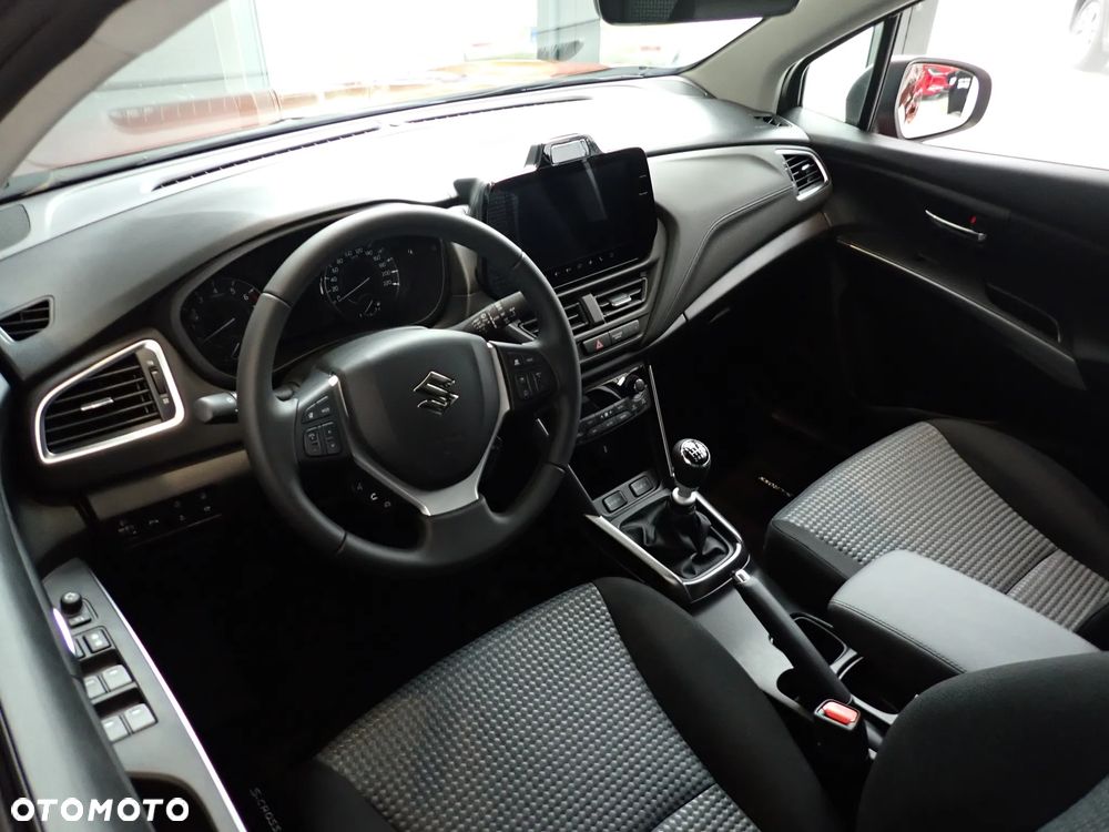 Suzuki S-Cross 1.4 BoosterJet mHEV Premium Plus SP - 11