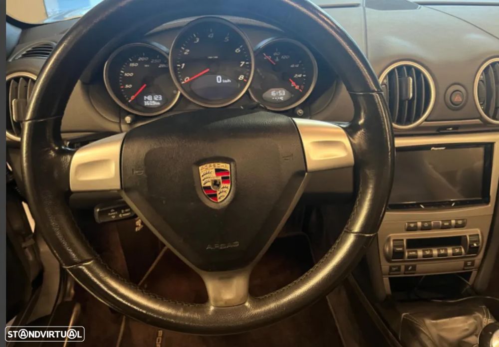 Porsche Boxster 2.7 M6 - 9