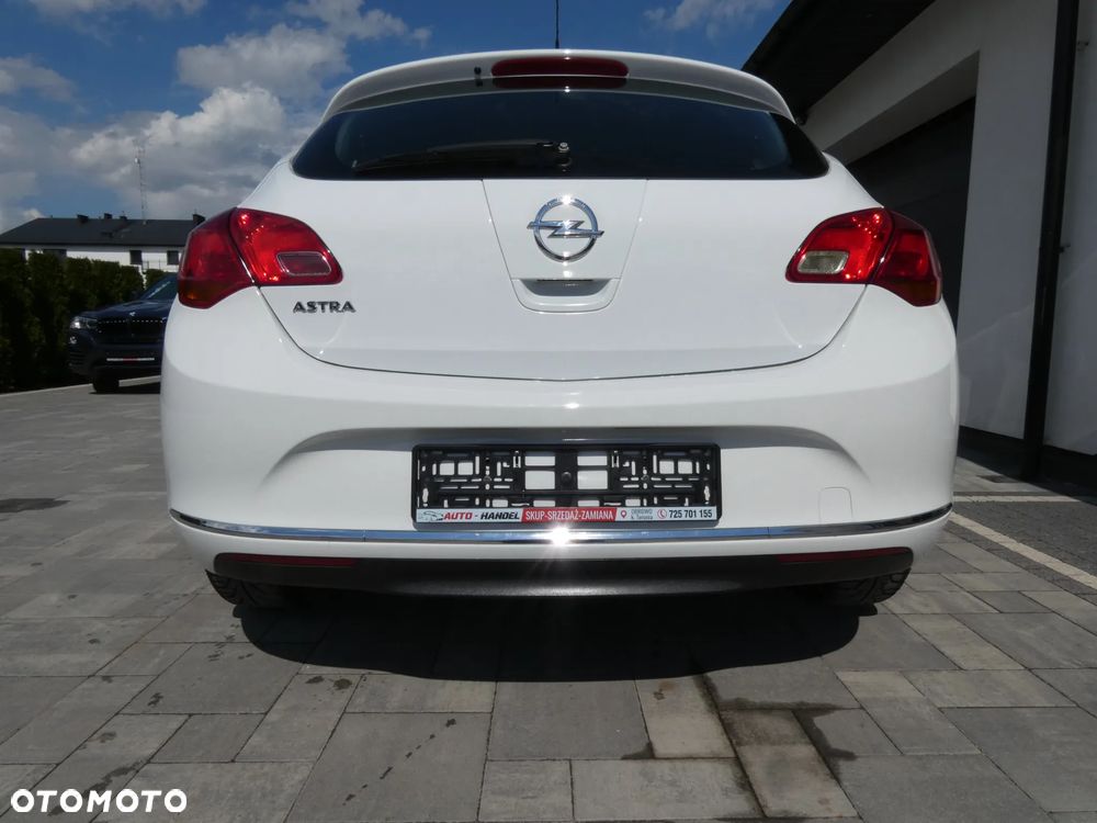 Opel Astra 1.6 Active EU6 - 11