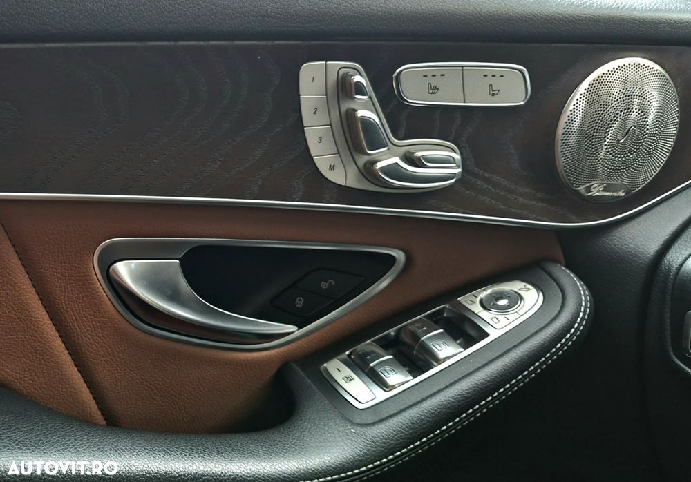 Mercedes-Benz GLC Coupe 300 d 4Matic 9G-TRONIC AMG Line - 15
