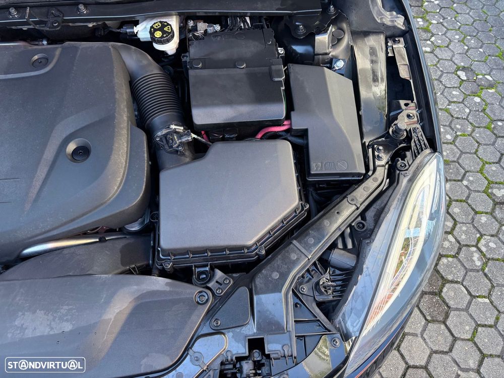 Volvo V40 2.0 D2 Kinetic - 17