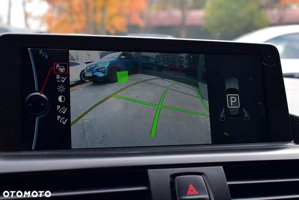 BMW Seria 1 118i Sport Line - 12