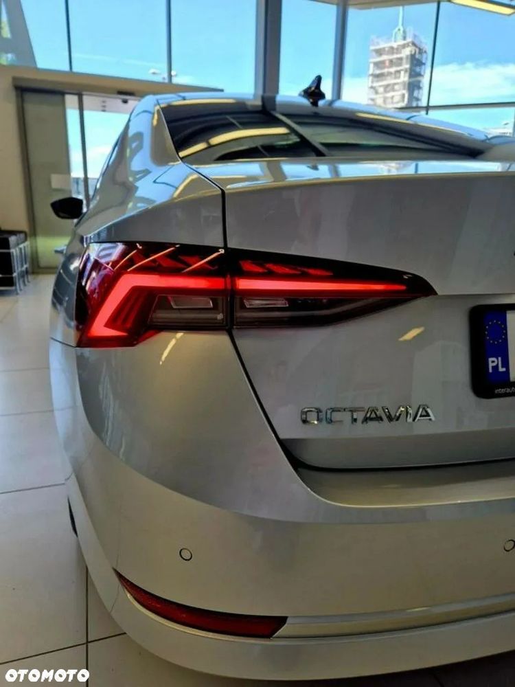 Skoda Octavia 1.5 TSI ACT Ambition - 10