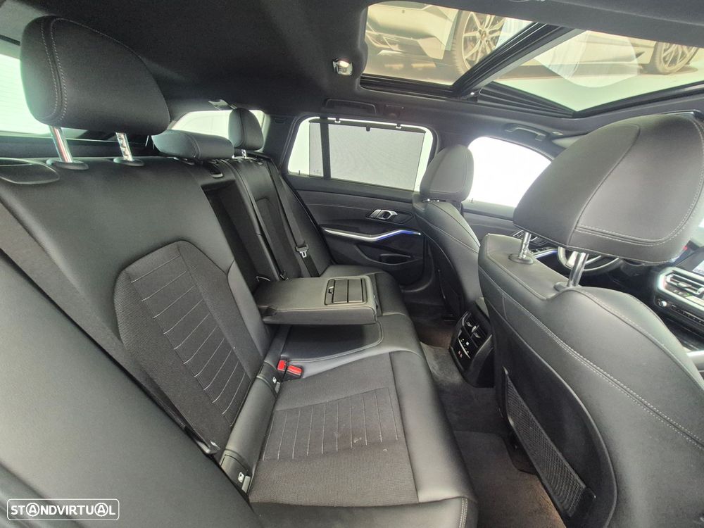 BMW 318 d Line Sport Auto - 29