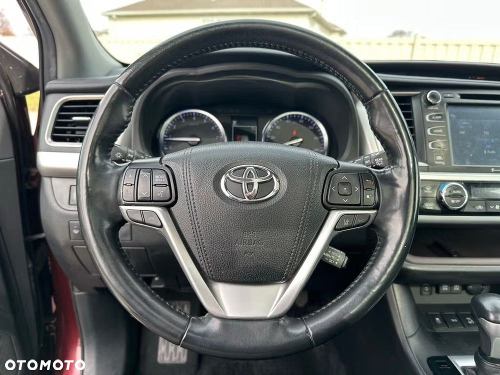 Toyota Highlander 3.5 V6 - 11