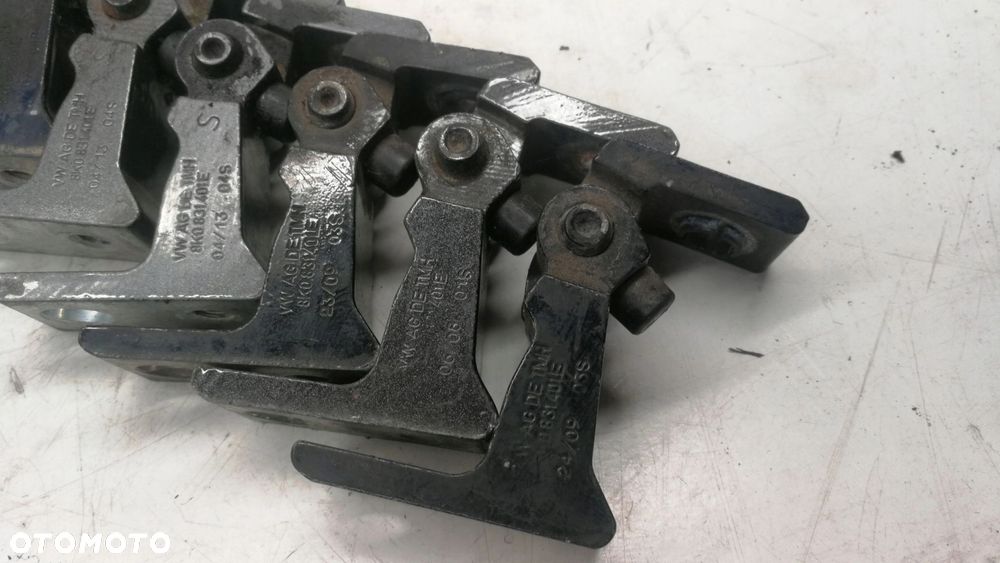 ZAWIAS DRZWI LEWY AUDI A4 B8 A5 8T Q5 8K0831401E - 2