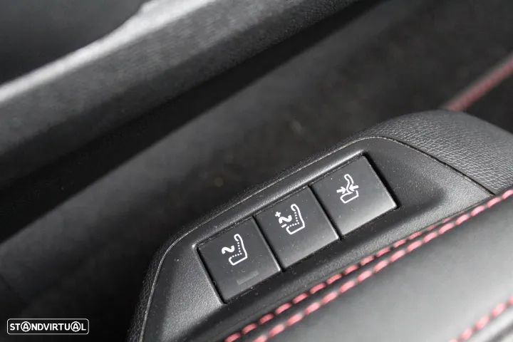 Peugeot 308 PureTech 263 Stop & Start GTi by Sport - 29