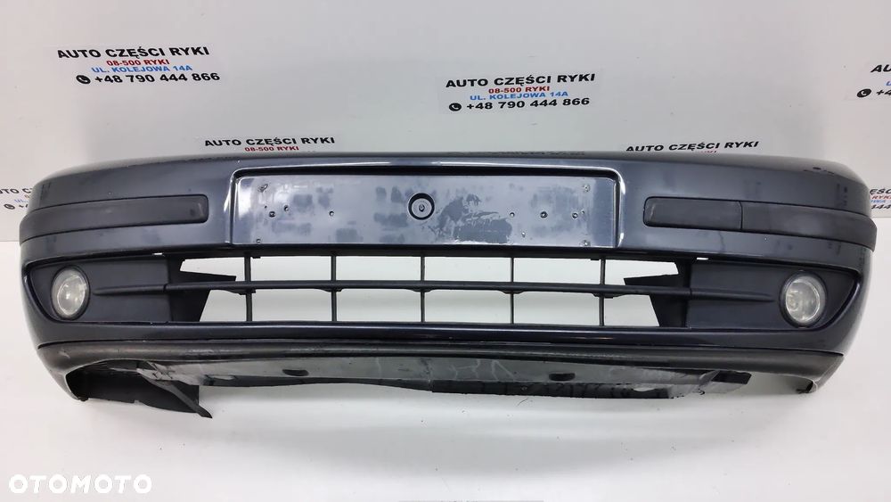Renault Laguna 2 II Zderzak przód 8200008270