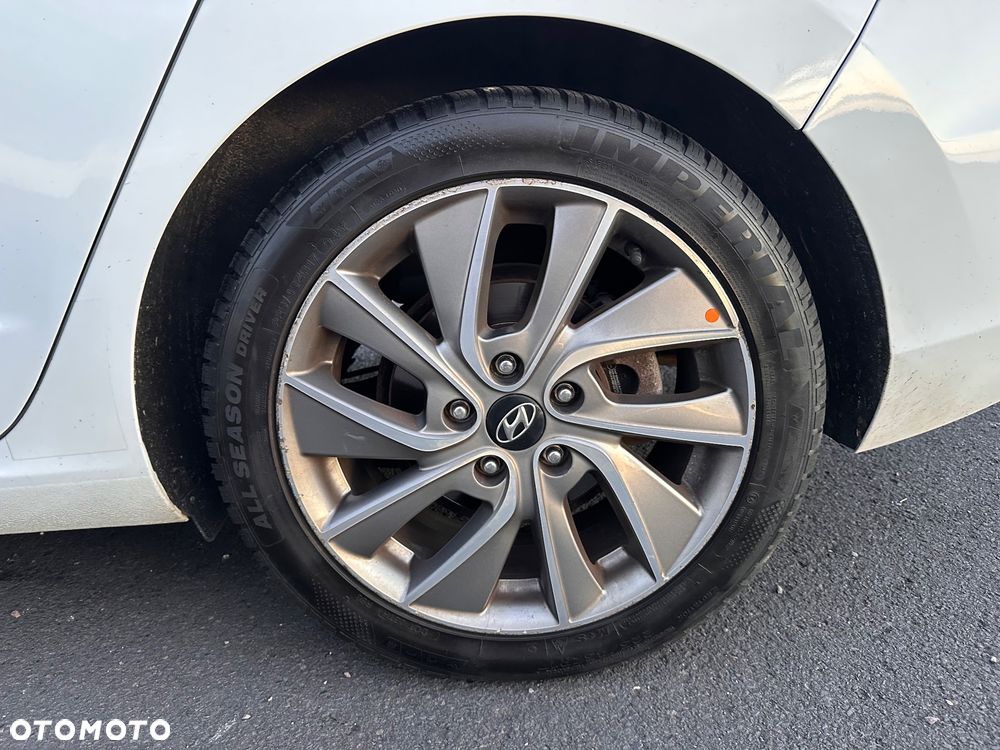 Hyundai i30 1.4 T-GDI Comfort DCT - 16