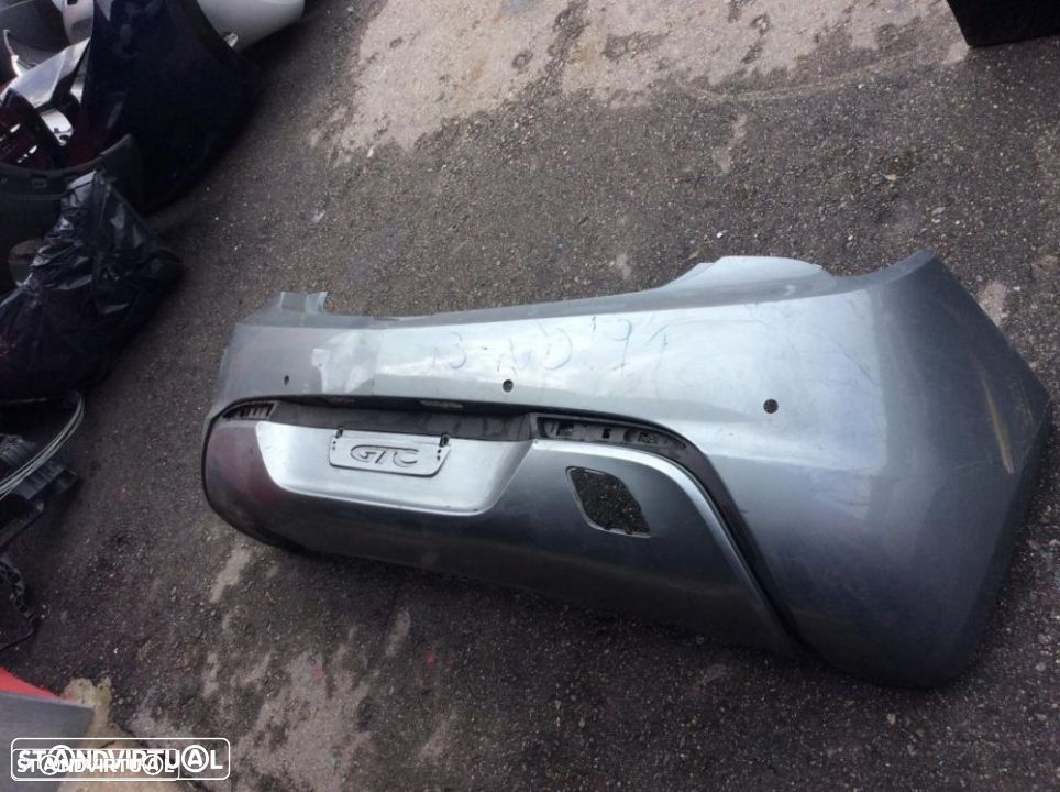 Parachoque Opel astra j gtc - 2