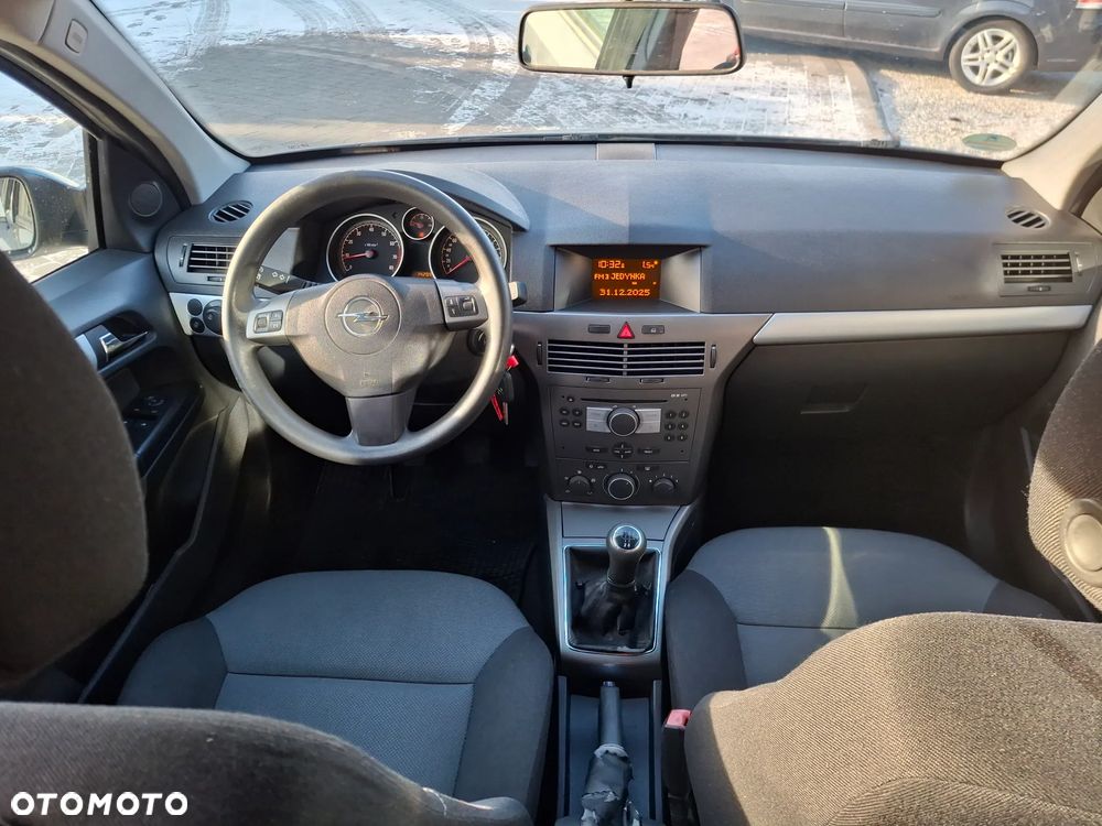 Opel Astra - 8