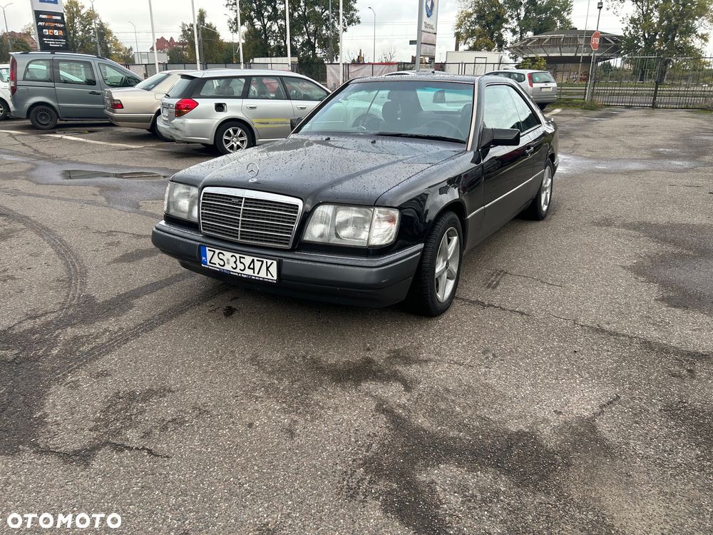 Mercedes-Benz Klasa E - 1