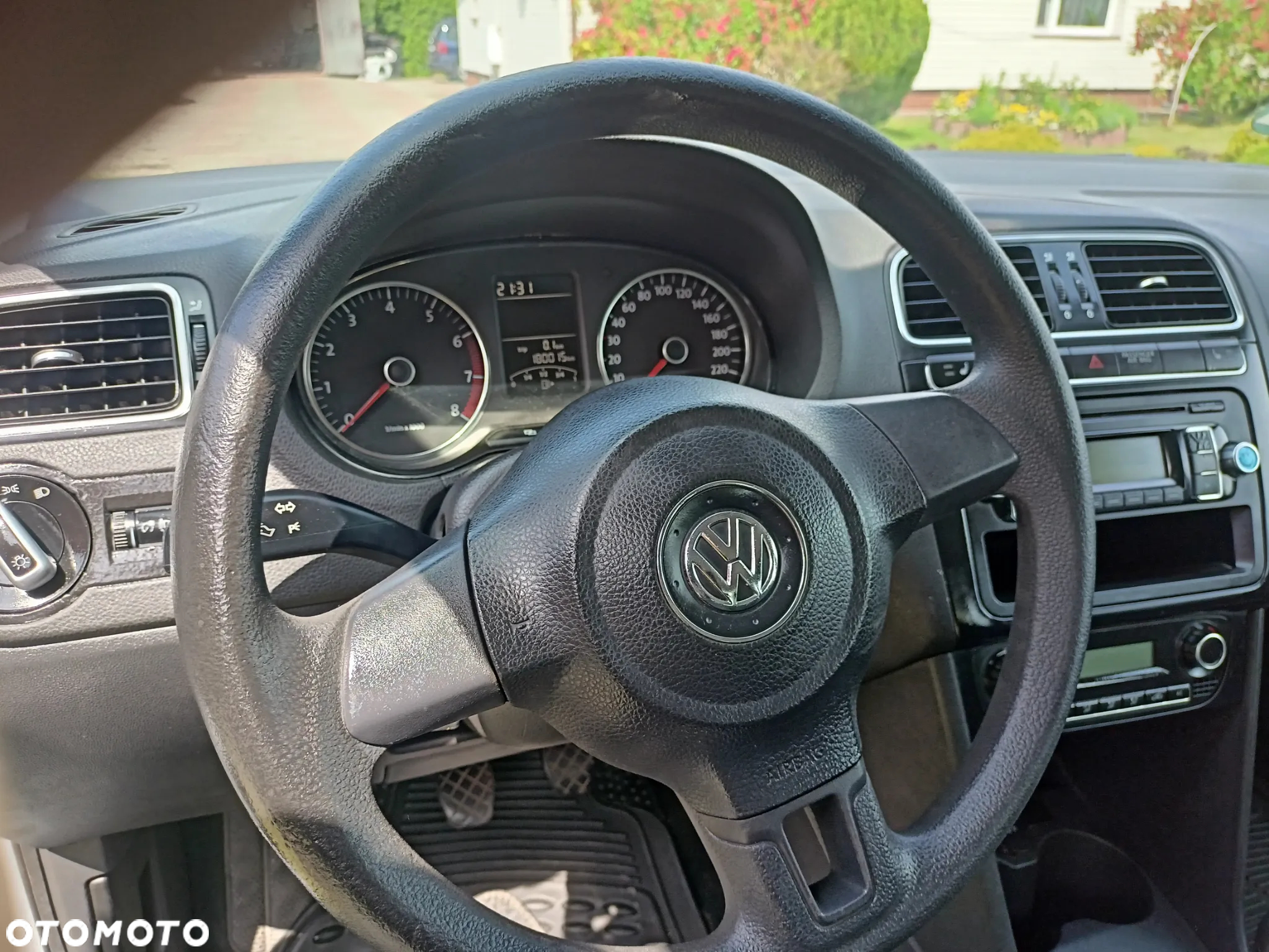 Volkswagen Polo 1.4 16V Comfortline - 17