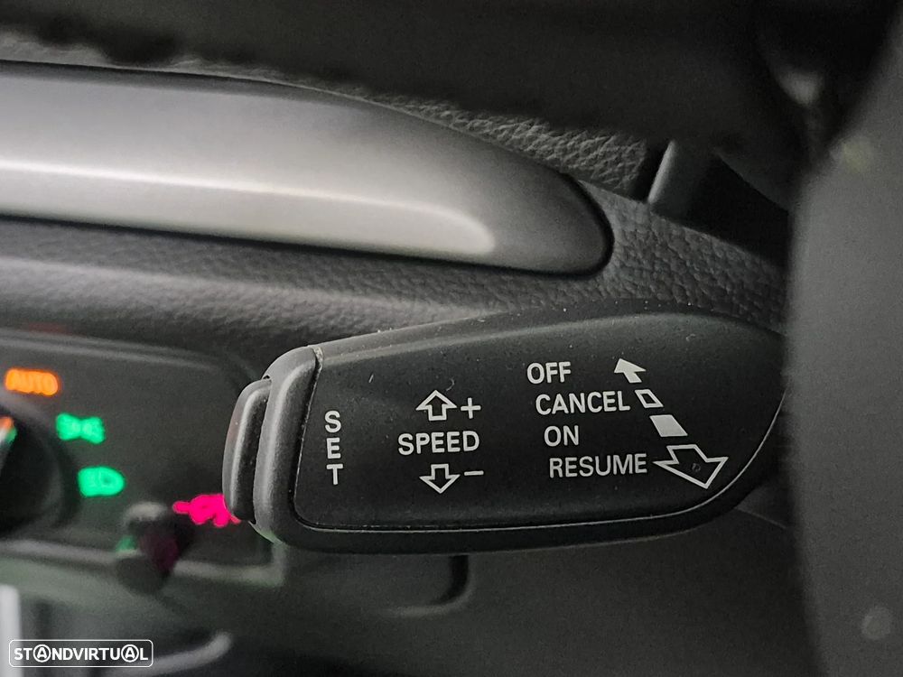 Audi A3 Sportback 1.6 TDI Attraction Special Edition - 19