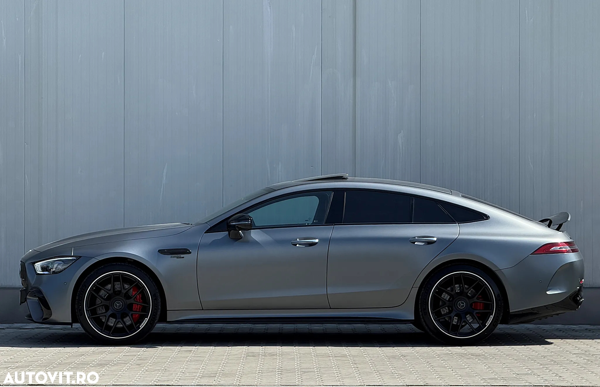 Mercedes-Benz AMG - 9