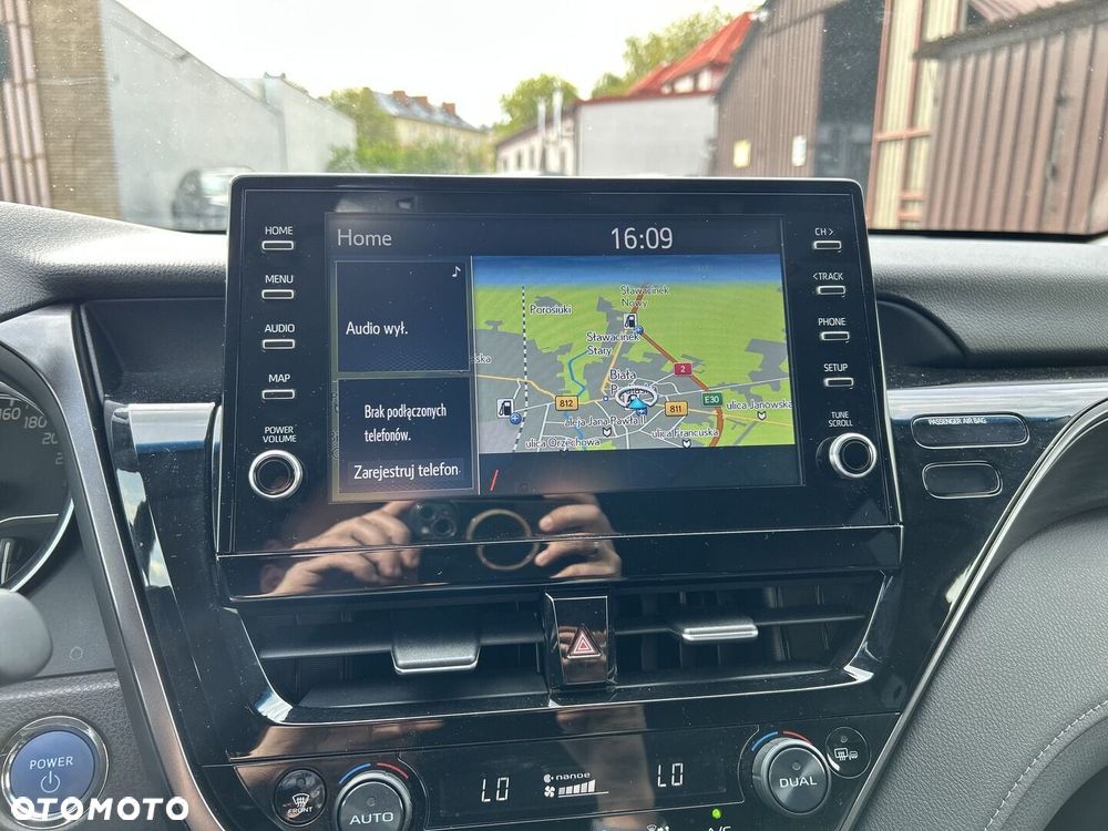 Toyota Camry 2.5 Hybrid Executive CVT - 20