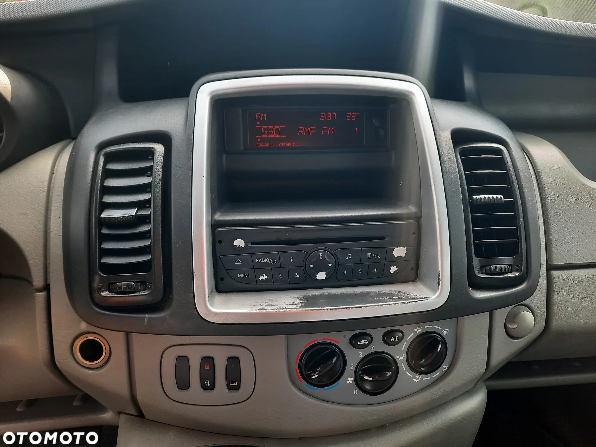 Renault Trafic L1H1 Pack Clim - 23