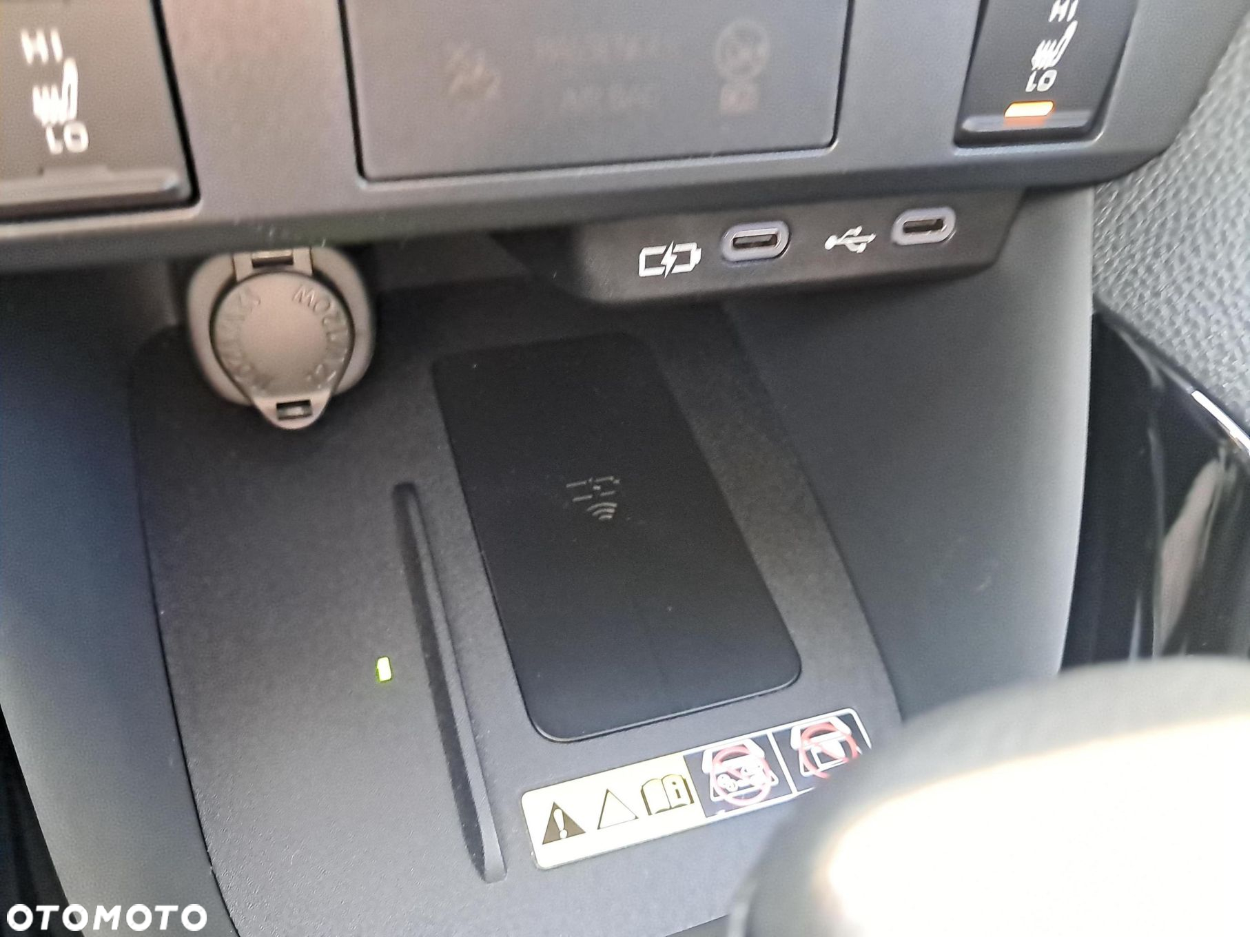 Toyota Yaris Hybrid 1.5 Style - 28