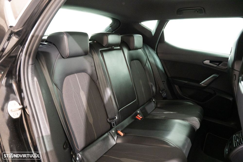 Cupra Leon 1.4 e-Hybrid DSG - 21