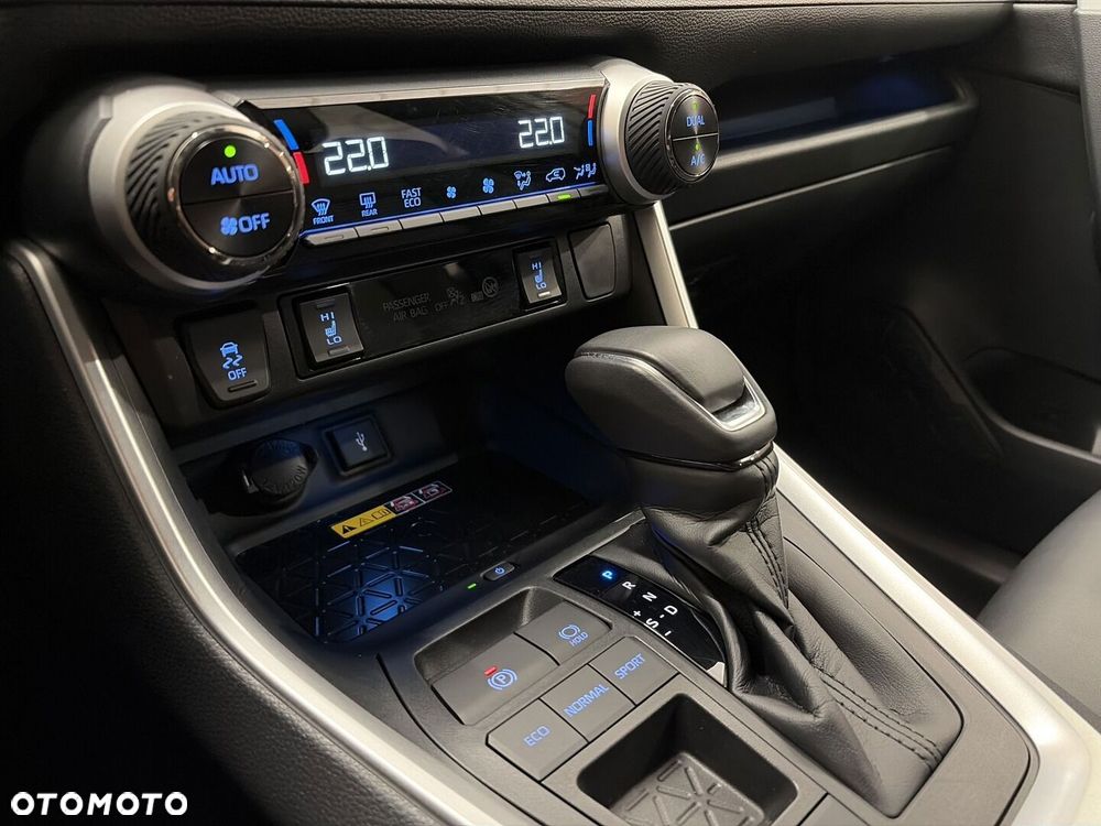 Toyota RAV4 2.5 Hybrid Selection 4x2 - 18