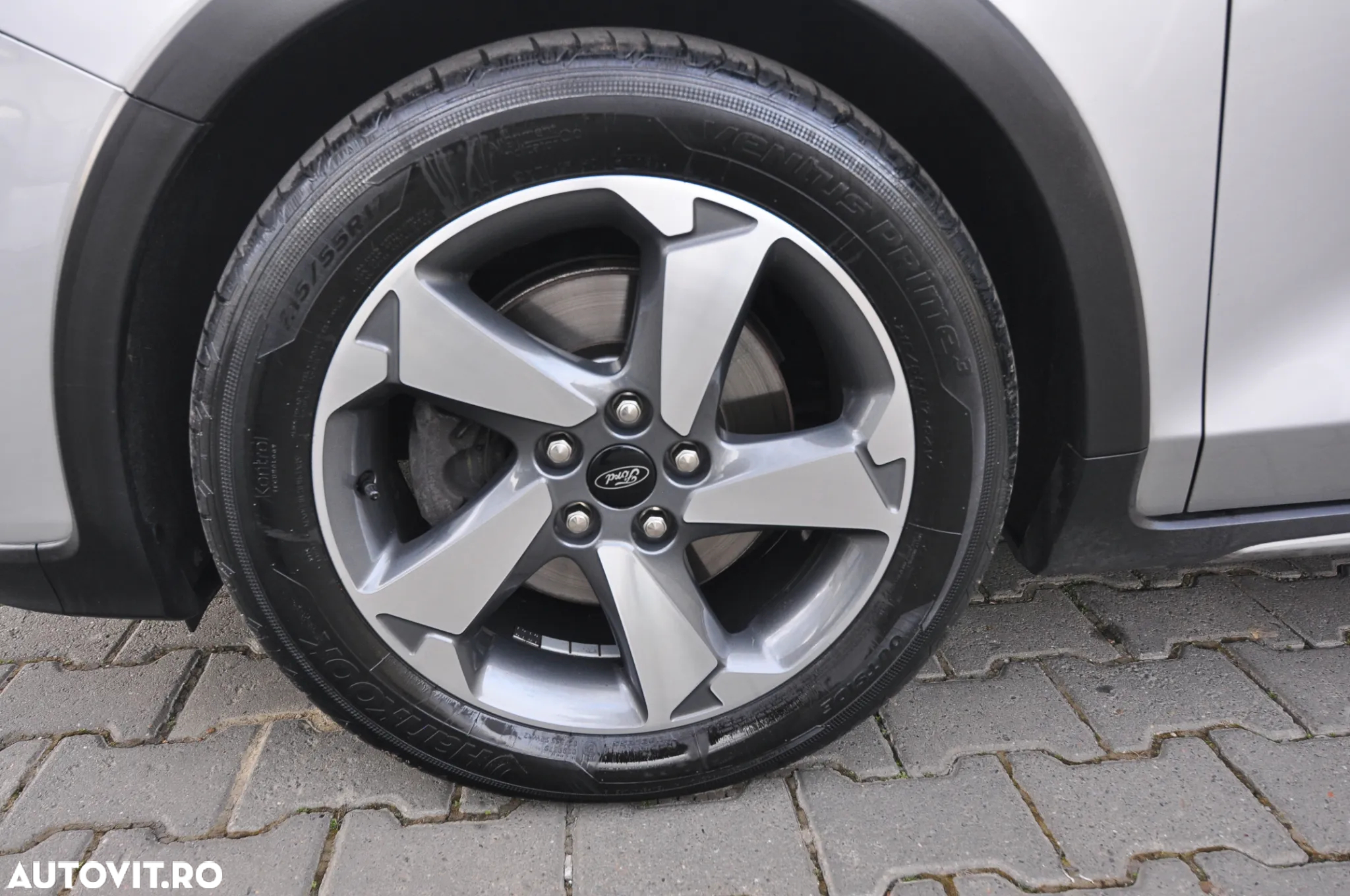 Ford Focus 2.0 EcoBlue Active Business - 12
