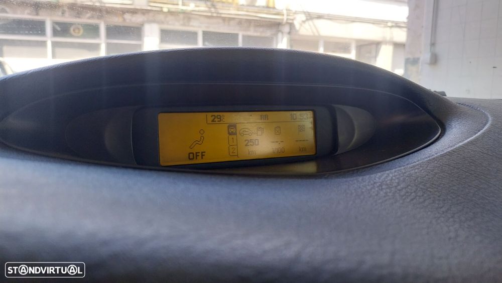 Citroën C5 1.6 HDi Exclusive - 8
