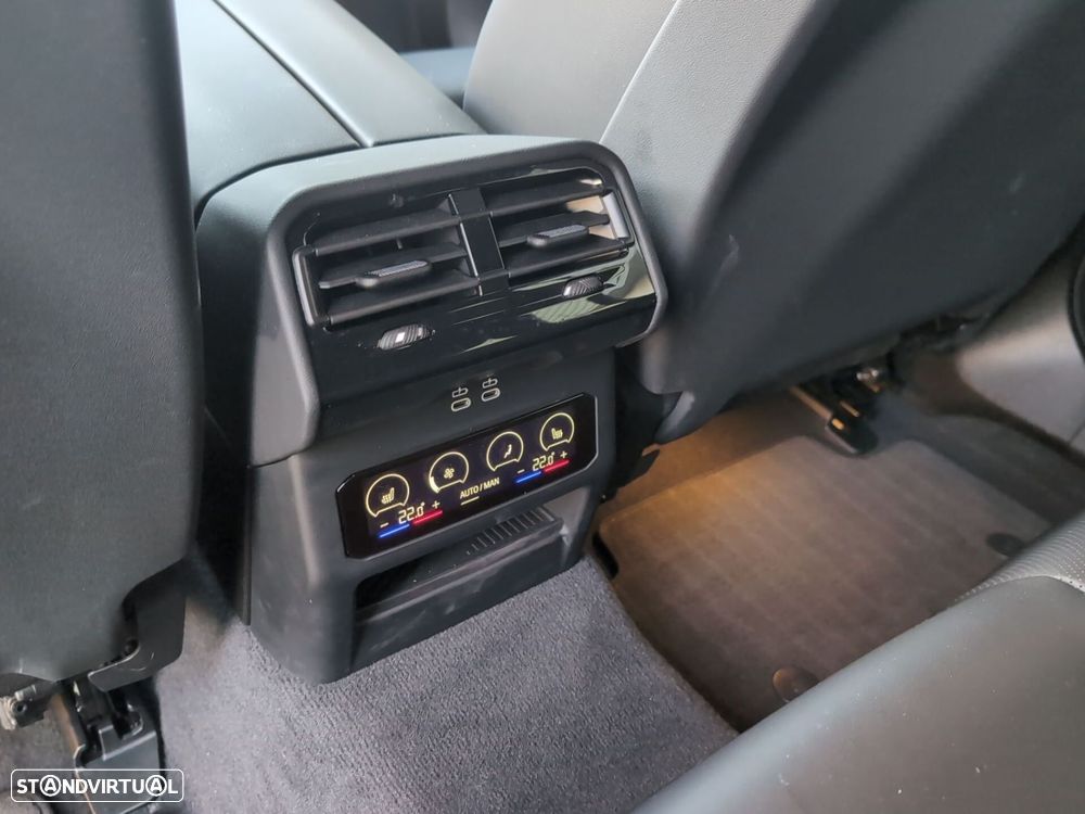 BMW i5 xDrive40 Edição Desportiva M - 15