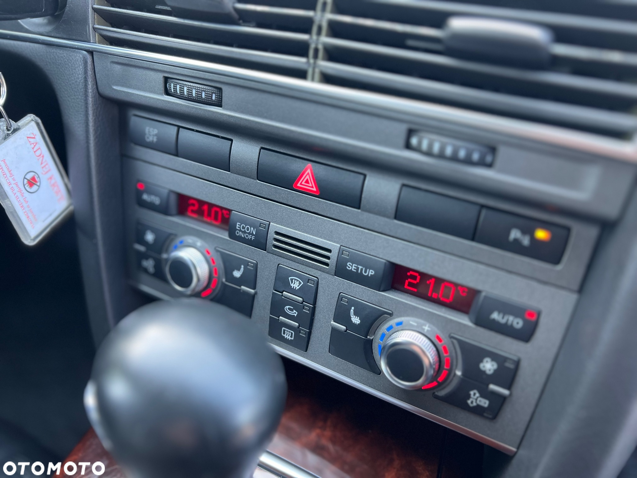 Audi A6 Avant 2.4 multitronic - 34
