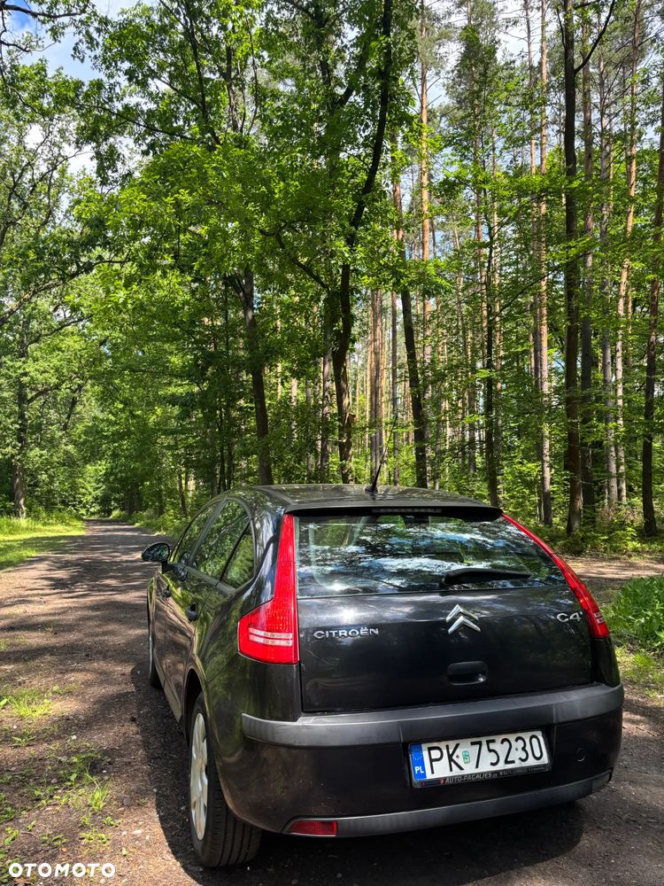 Citroën C4 1.4 16V X - 4