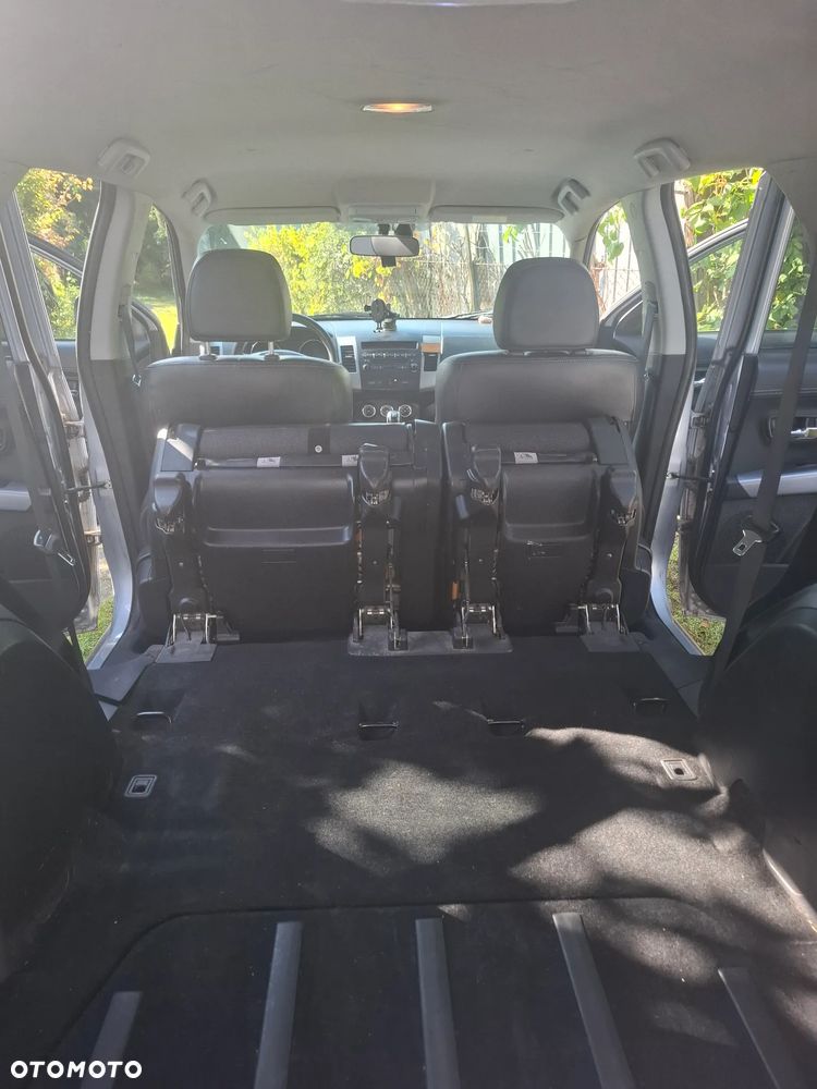 Mitsubishi Outlander 2.4 4WD Intense - 15