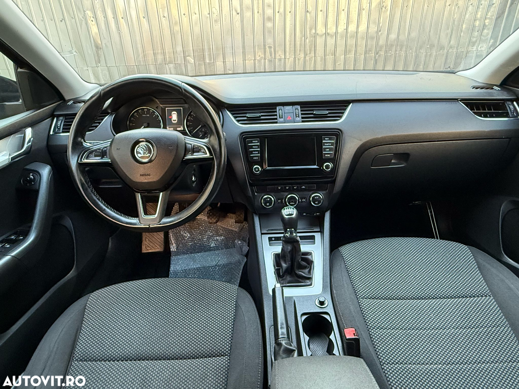 Skoda Octavia - 5