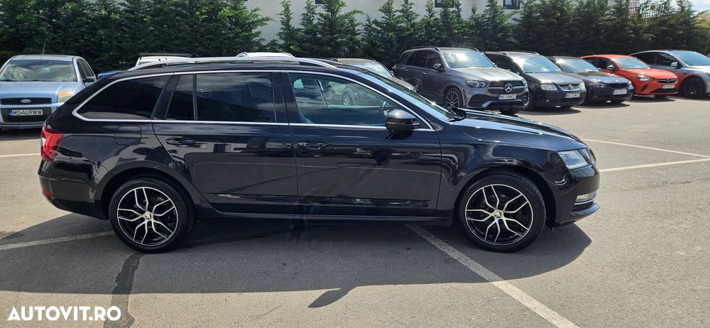 Skoda Octavia 1.6 TDI DSG Style - 4