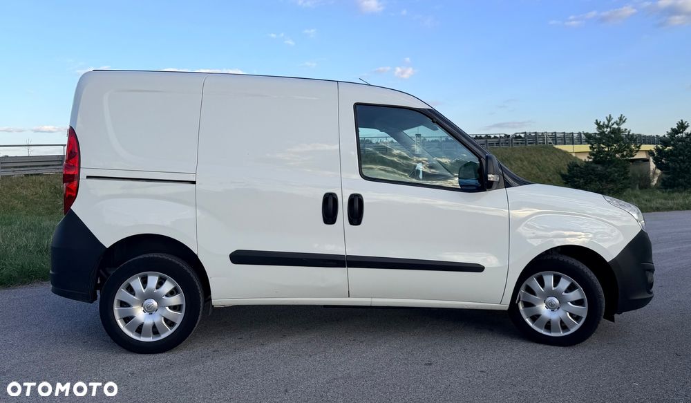 Opel Combo - 4